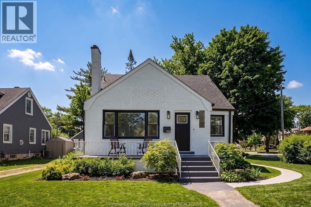 7529 St Rose Avenue, Windsor