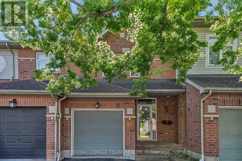 96 Redpath Drive, Ottawa