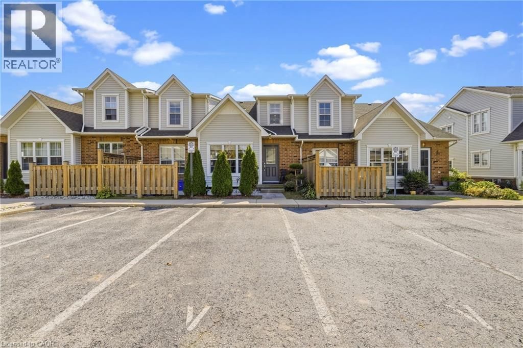 1085 Harrogate Drive Unit# 5, Ancaster