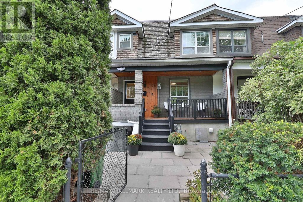 156 Brock Avenue, Toronto (little Portugal)
