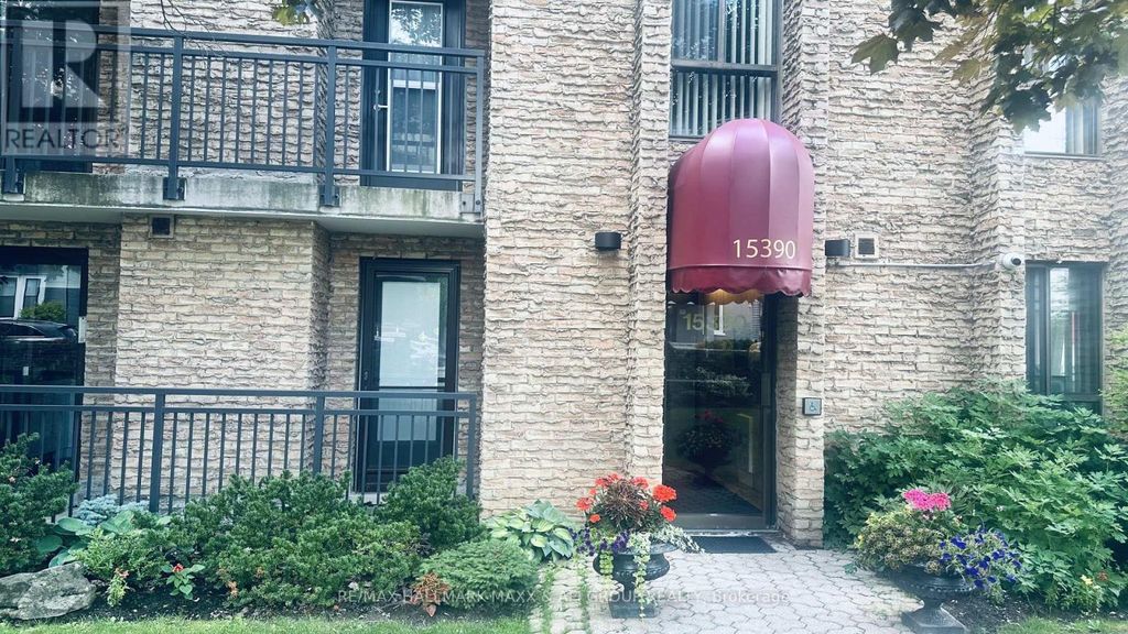 201 - 15390 Yonge Street, Aurora (aurora Heights)