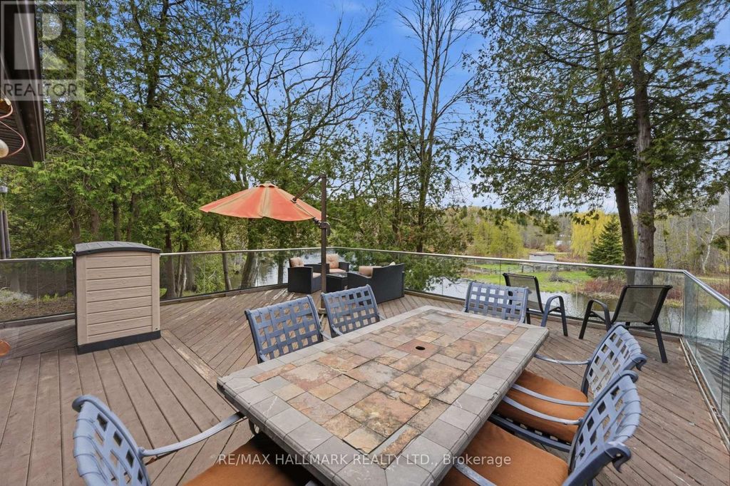 104 Riverbank Drive, Georgina (pefferlaw)