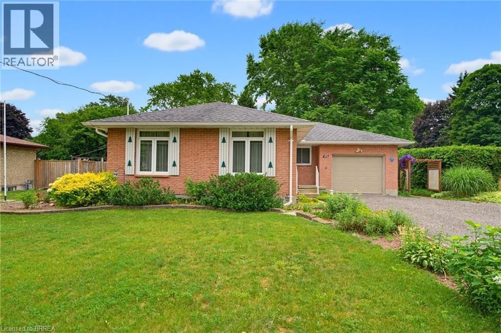 65 Lyndhurst Avenue, Pine Grove