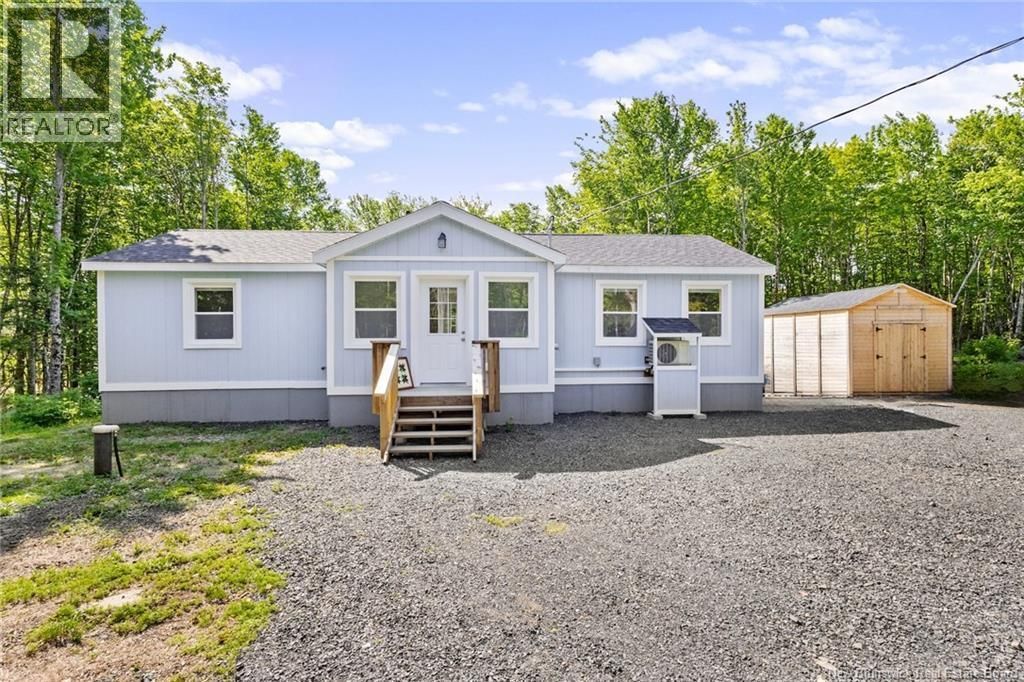 194 Upper Woodlands Road, Cardigan