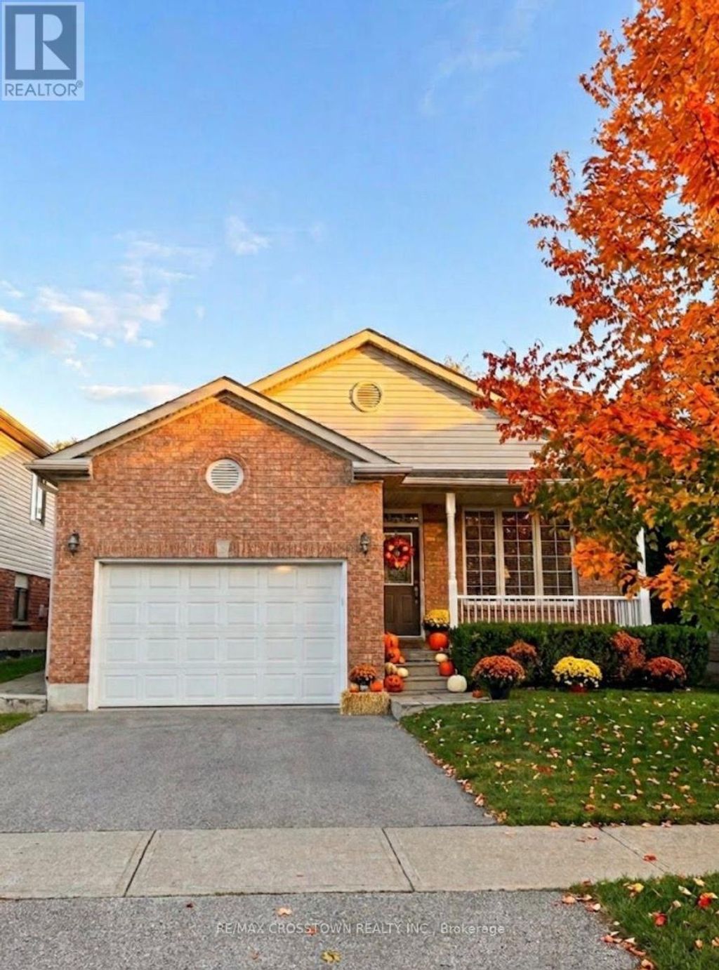 12 Dr. Jones Drive, King (schomberg)