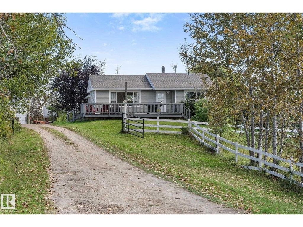 55431 Hwy 777, Rural Lac Ste. Anne County