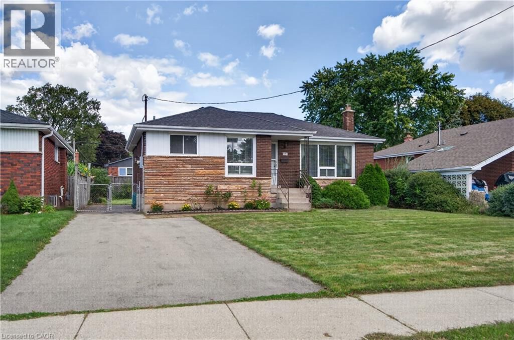 1101 Mohawk Road E, Hamilton