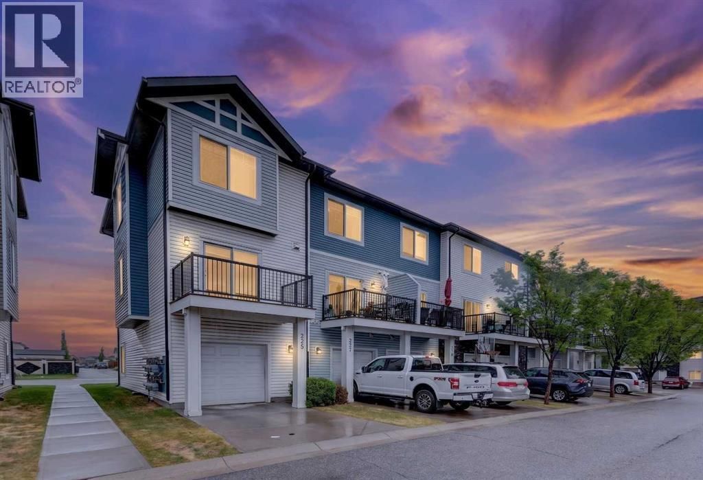 337 Taralake Way Ne, Calgary