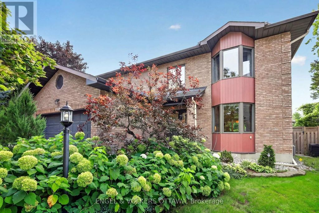 2106 Lamira Street, Ottawa