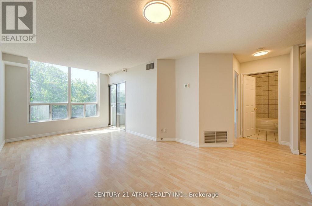 310 - 897 Sheppard Avenue W, Toronto (clanton Park)
