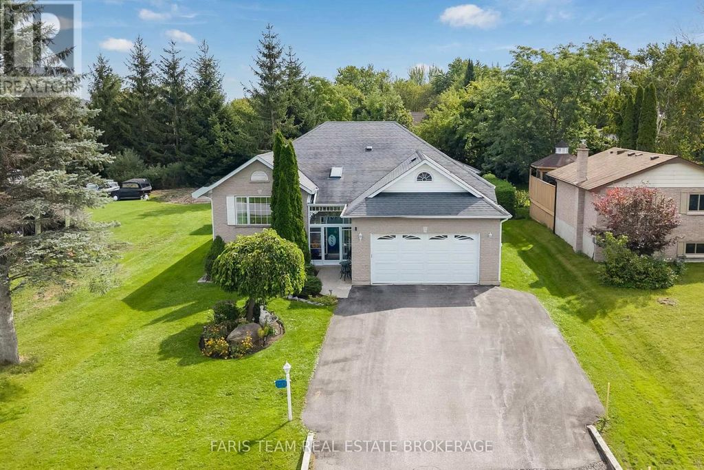 1033 Cameron Street, Innisfil