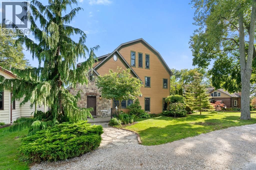 71 Scott Drive, Amherstburg