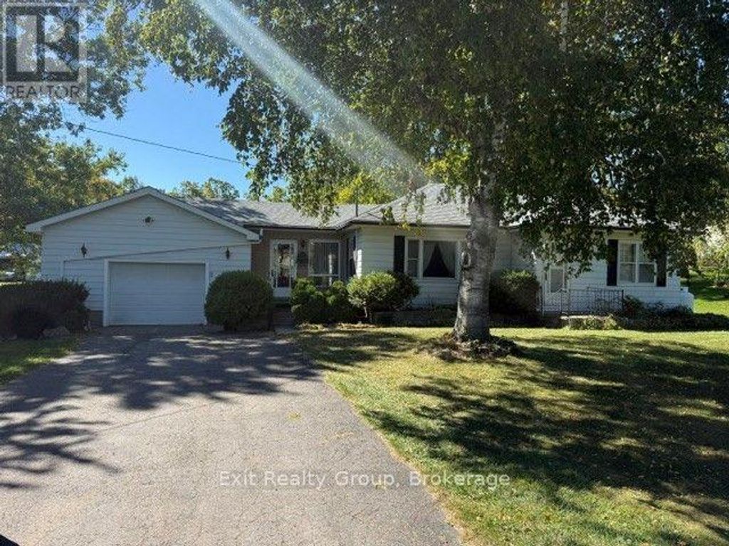 593 County Rd 28, Prince Edward County (ameliasburg Ward)