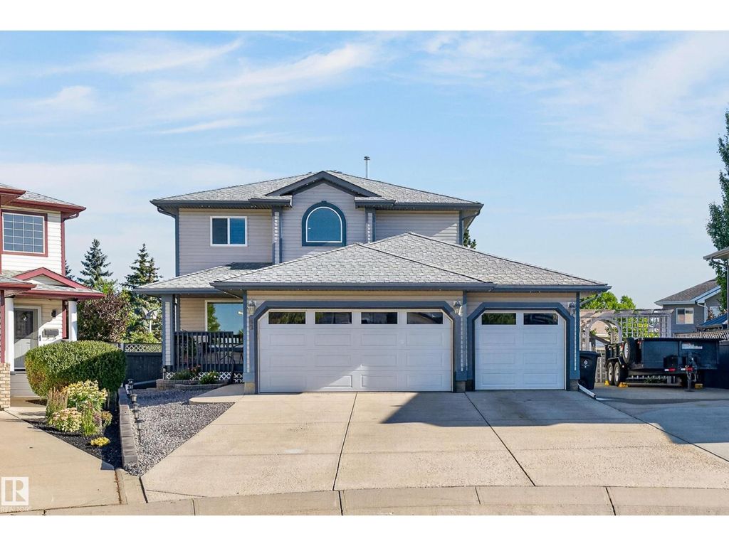 42 Westwood Wd, Fort Saskatchewan