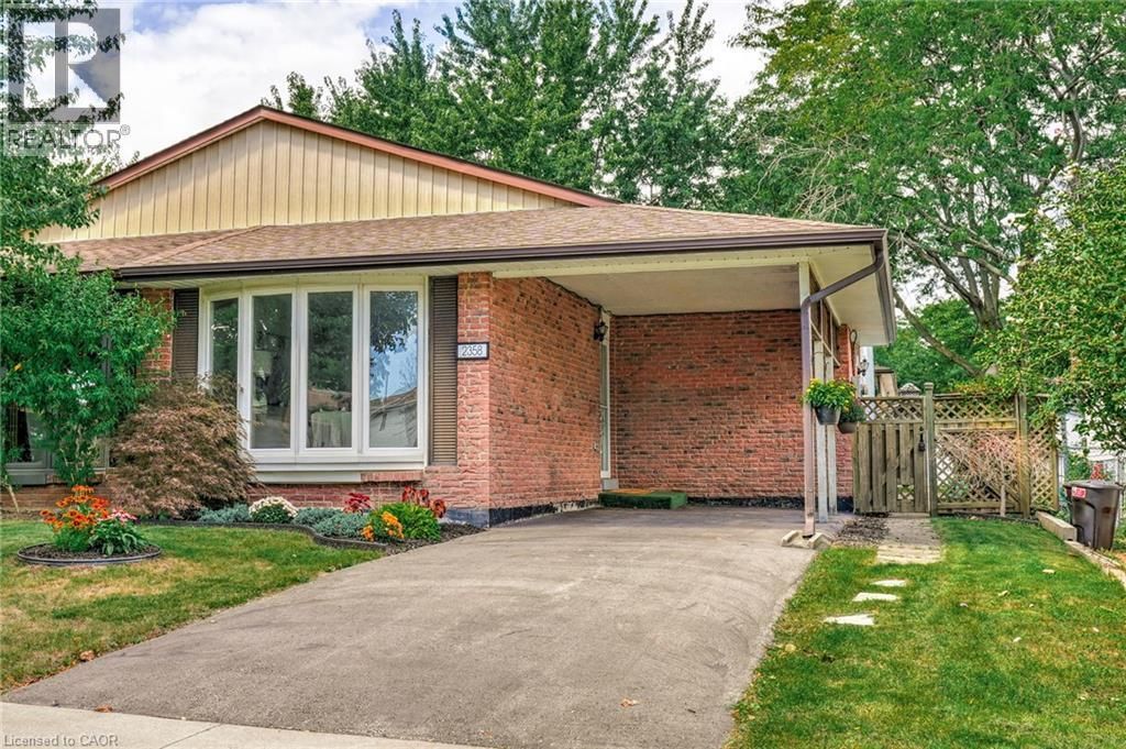 2358 Greenbank Trail, Burlington