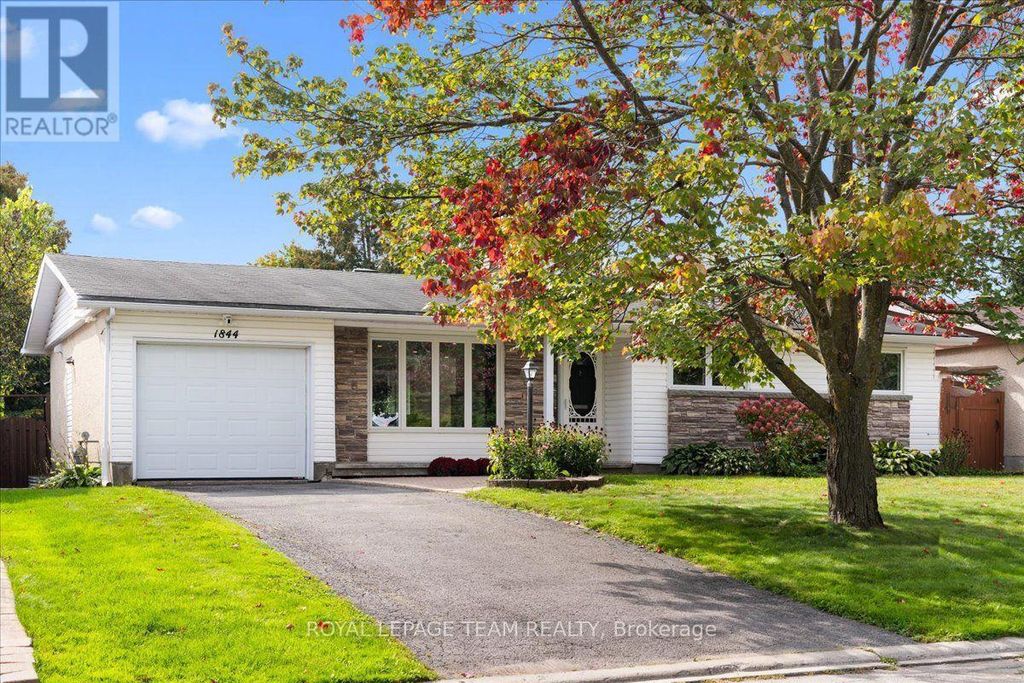 1844 Greenacre Crescent, Ottawa