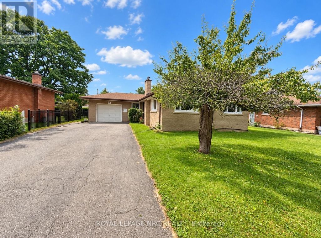15 Springhead (lower) Gardens, Welland (prince Charles)