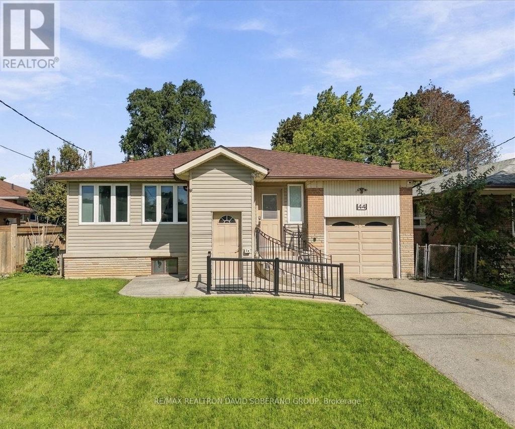 44 Kennard Avenue, Toronto (bathurst Manor)