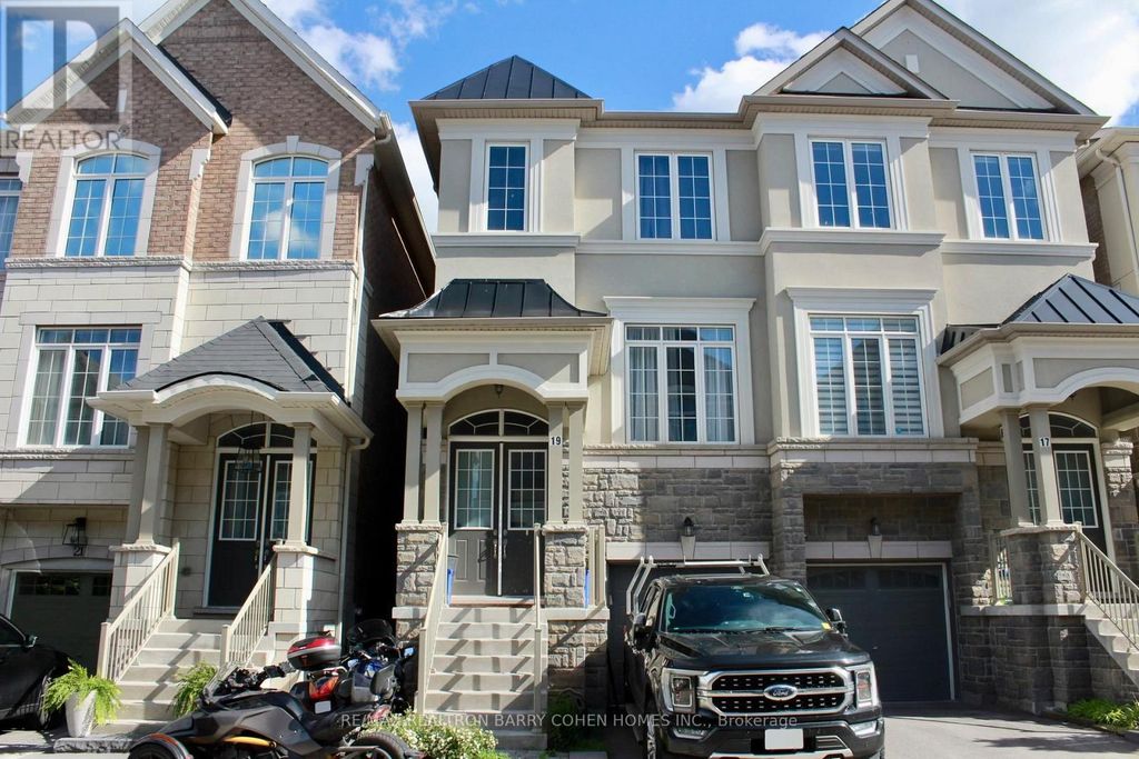 19 Latchford Lane, Richmond Hill (mill Pond)