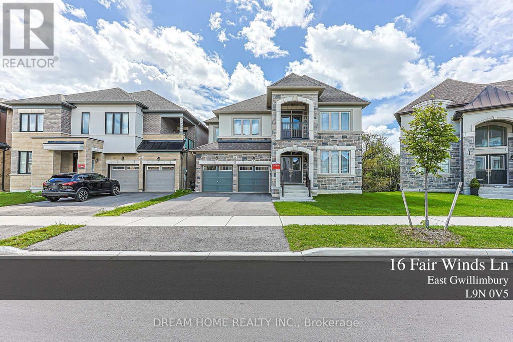 16 Fair Winds Lane, East Gwillimbury (holland Landing)