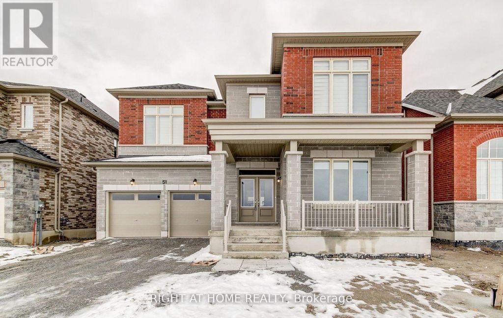 51 Lorrain Hand Crescent, Georgina (keswick South)