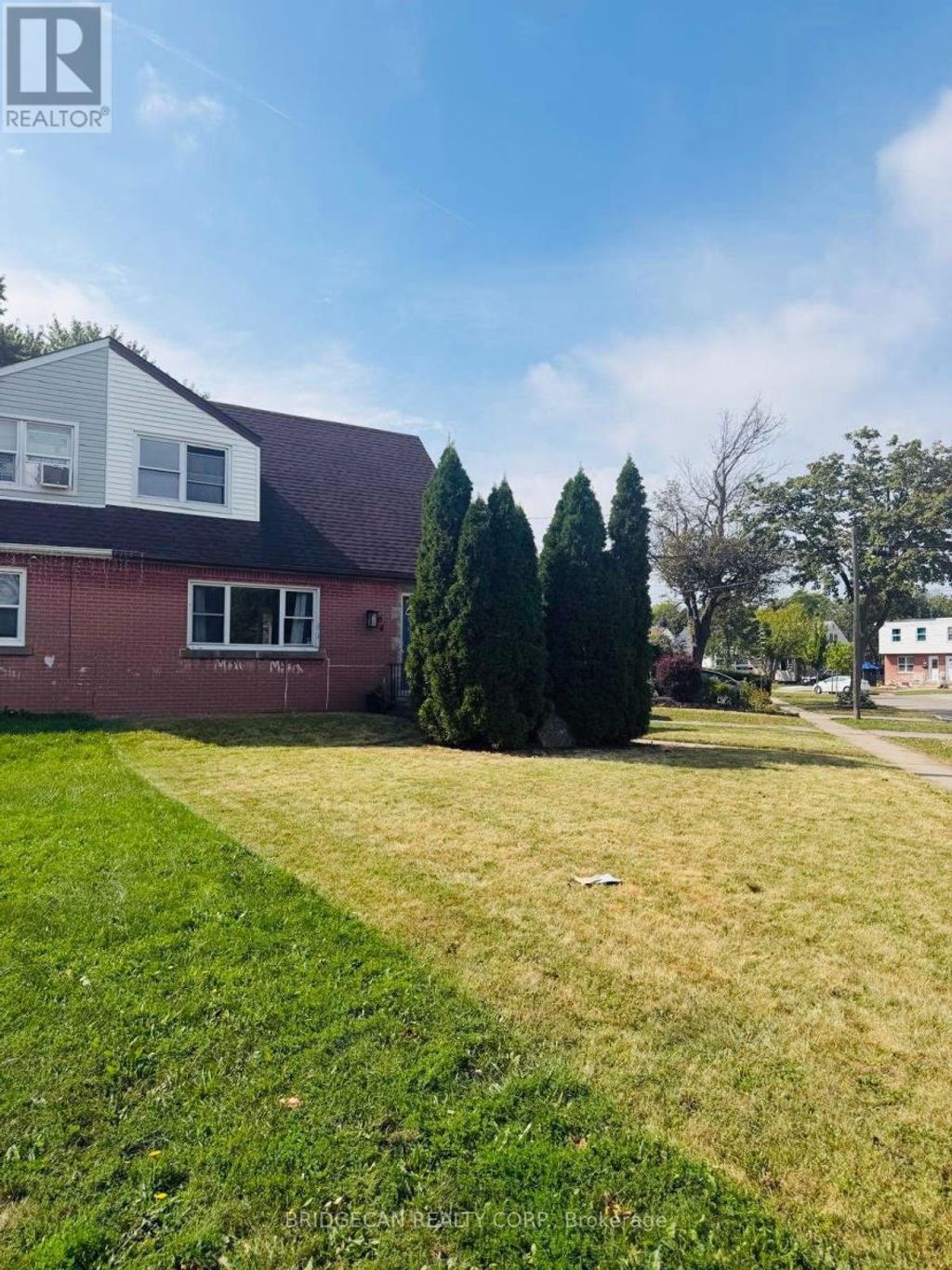 64 Eastvale Place, Hamilton (mcquesten)