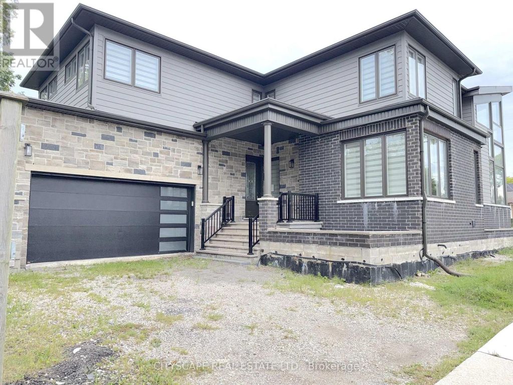 204 Mary Street, Oakville (co Central)