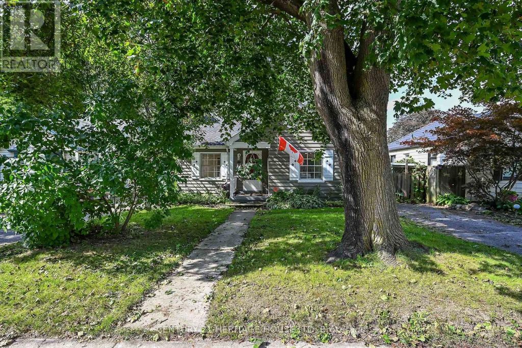 39 Balmoral Avenue, London East (east C)
