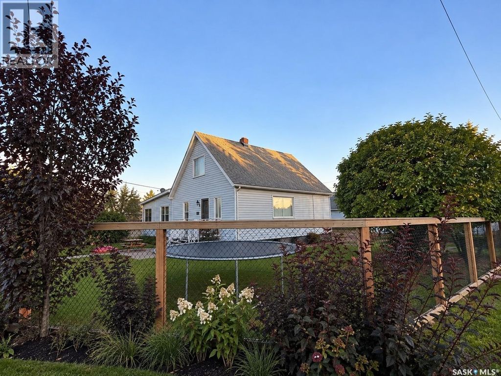 404 Esau Street, Meadow Lake