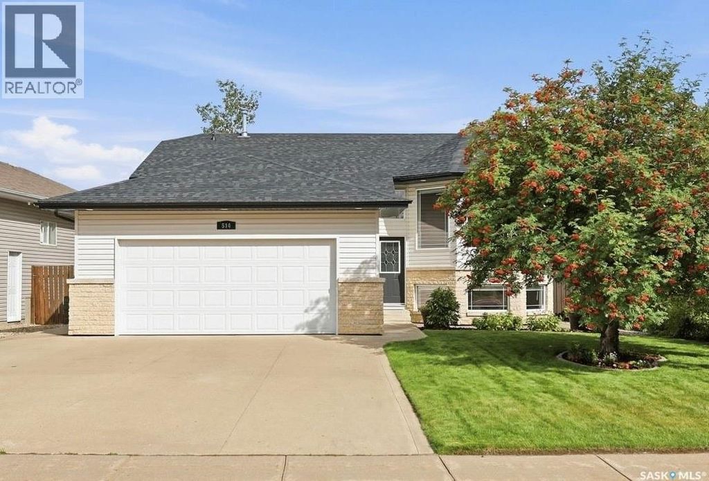 514 1st Avenue N, Warman