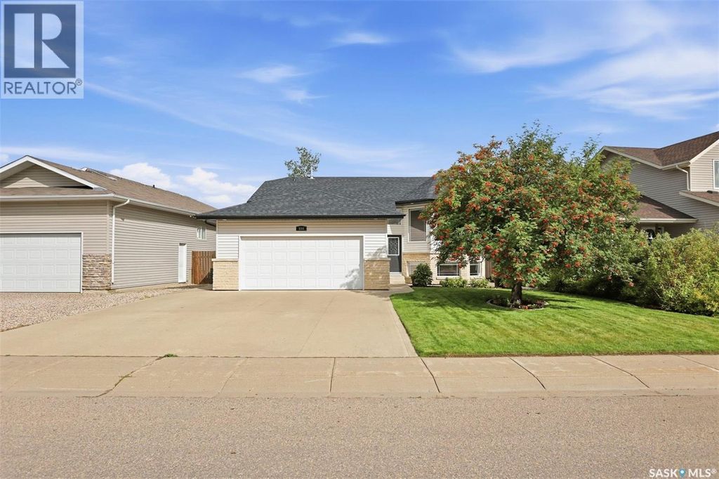 514 1st Avenue N, Warman