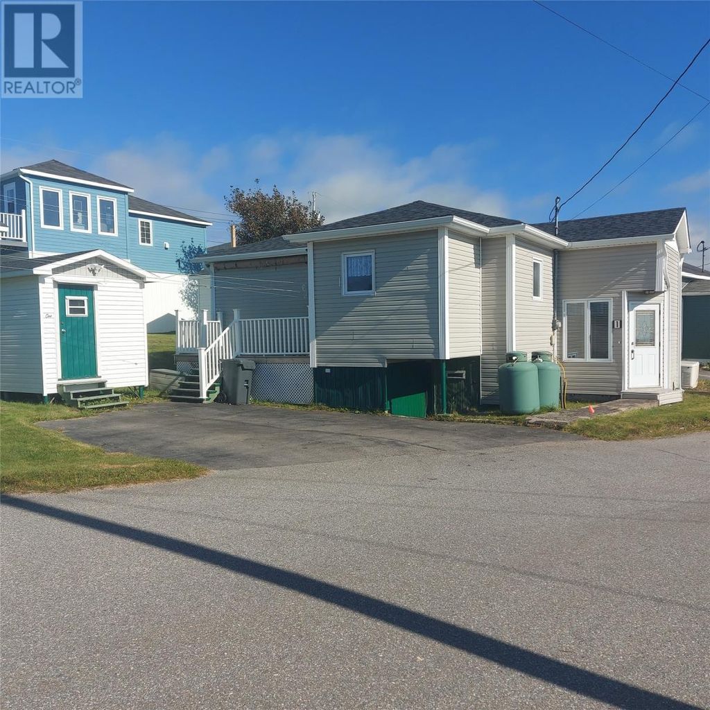 1 Second Avenue, Channel-Port Aux Basques