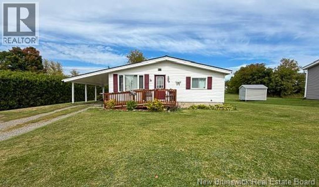 93 Hillcrest Avenue, Hartland
