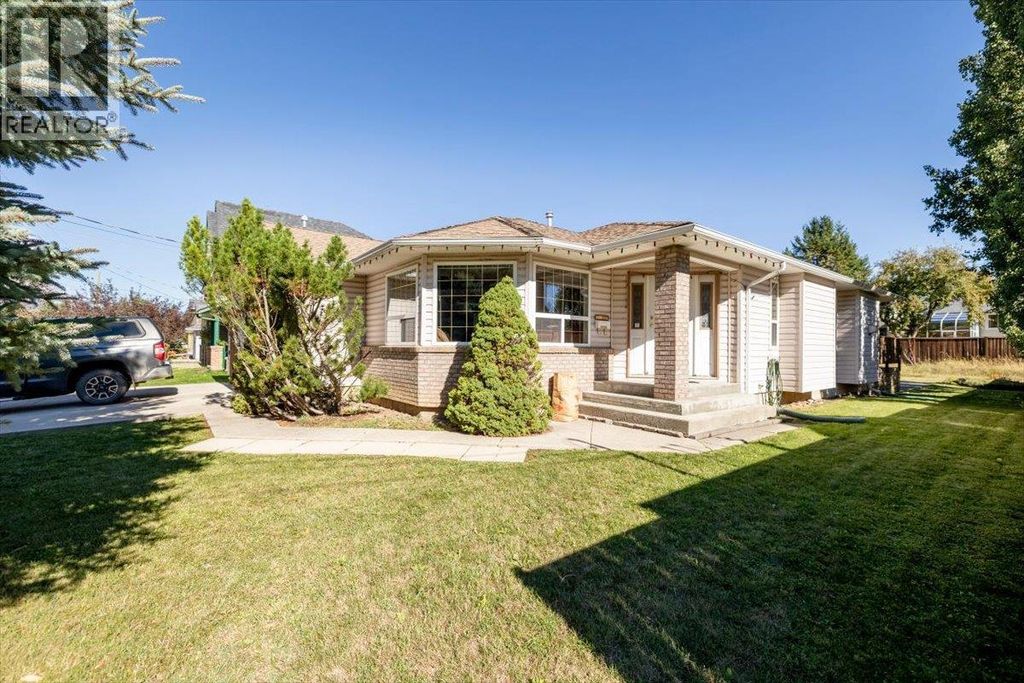 1122 11th Avenue, Fernie