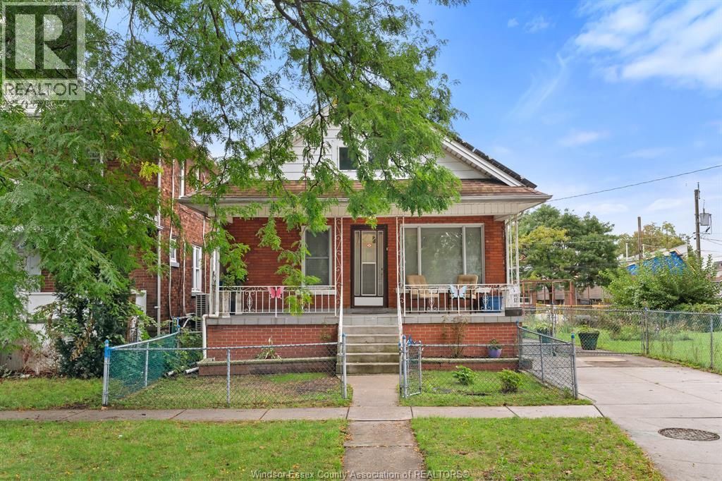 539 Brock Street, Windsor