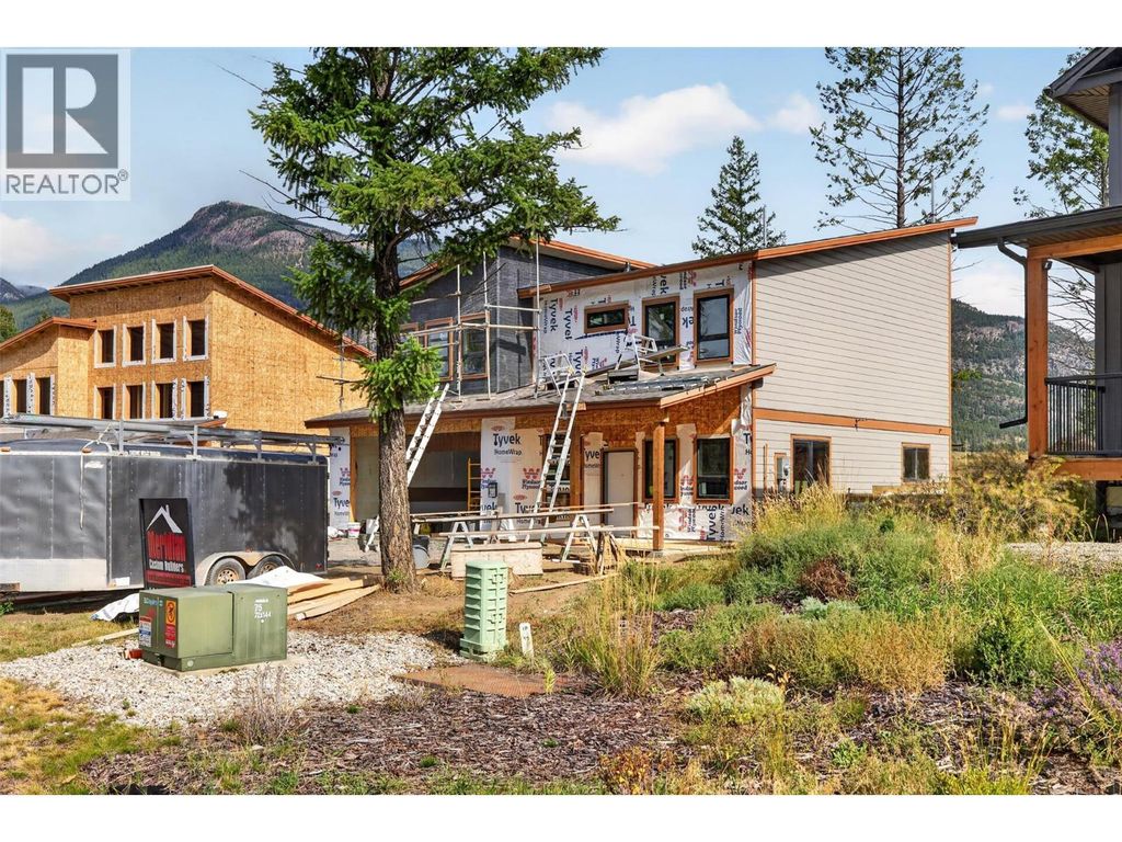 1210 Swansea Crescent, Windermere