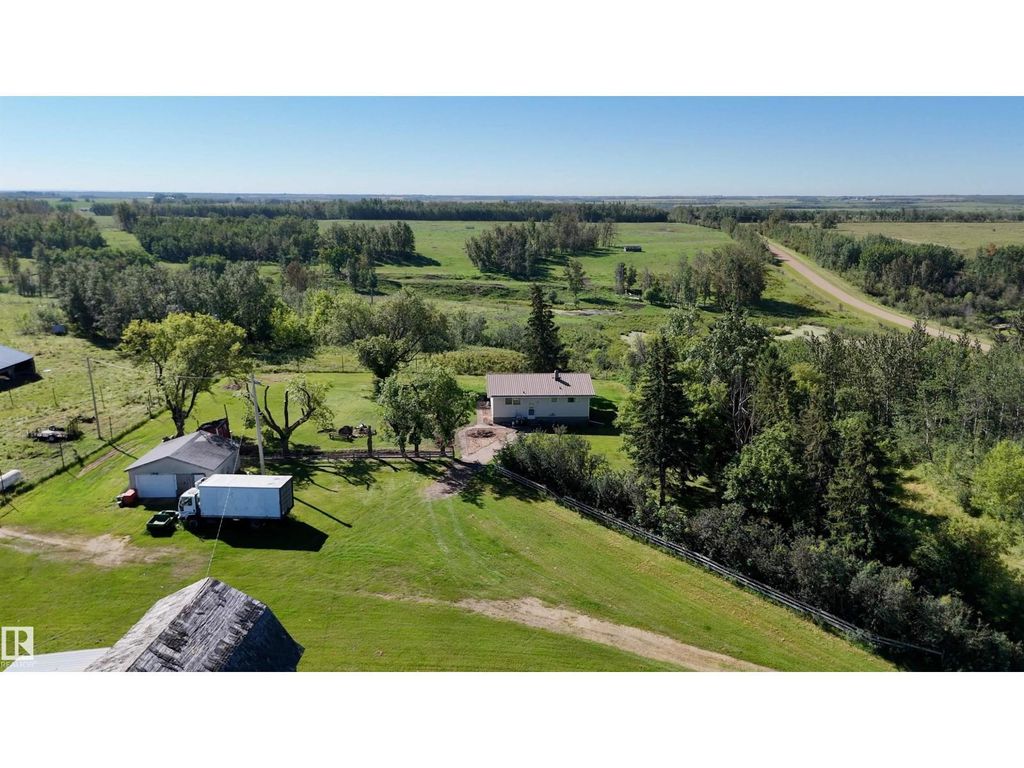 58231 Rge Rd 222, Rural Thorhild County