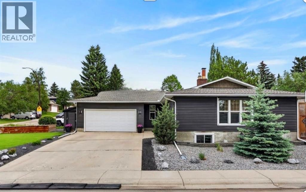 104 Silver Springs Green Nw, Calgary