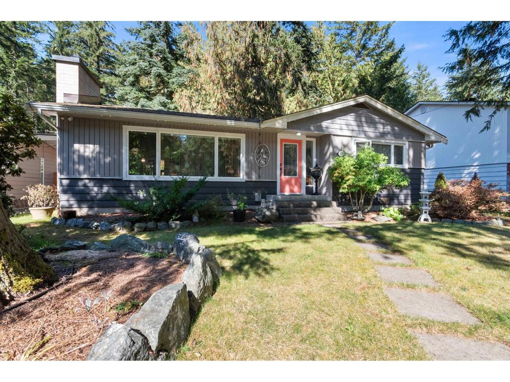 624 Mountain View Road|cultus Lake North, Cultus Lake