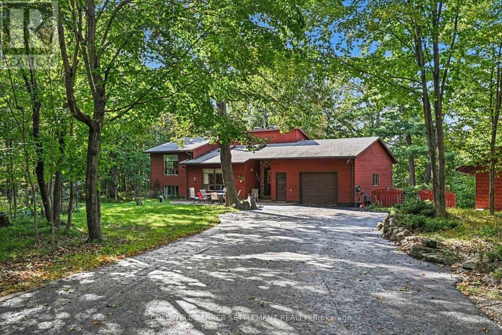 254 Lakewood Road, Tay Valley