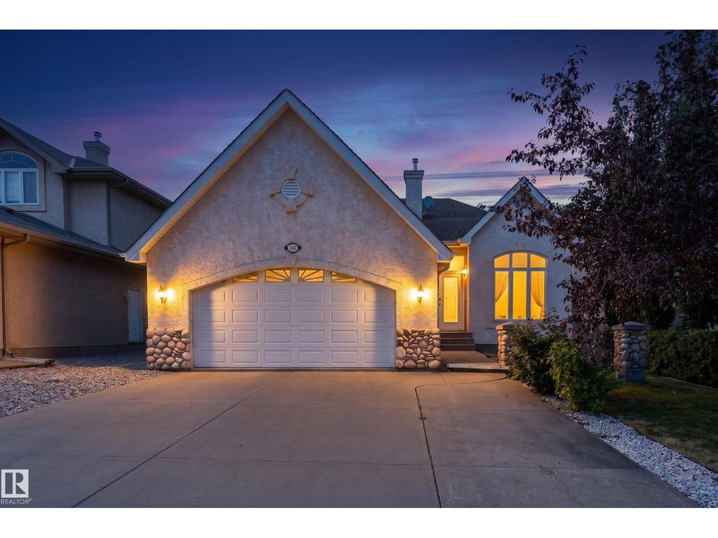 1462 Loewen Ct Nw, Edmonton