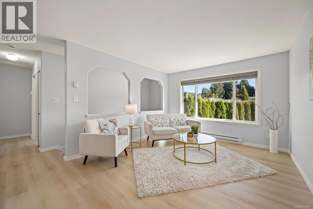 B 4657 Valecourt Cres, Courtenay