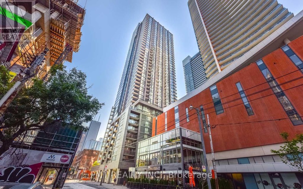 303 - 295 Adelaide Street W, Toronto (waterfront Communities)
