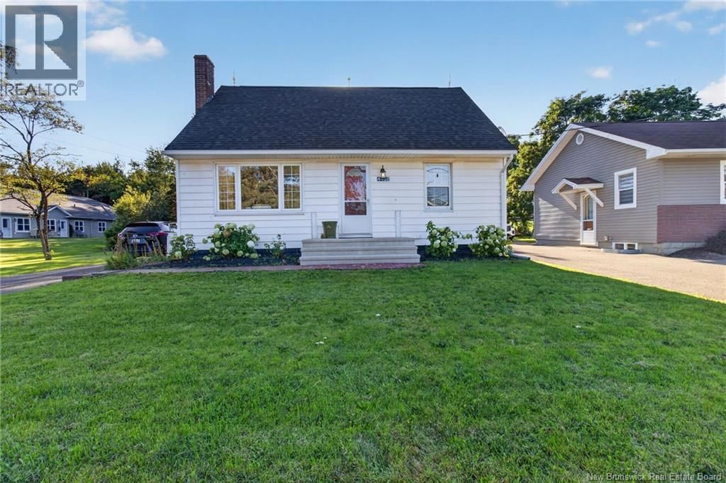 4482 Rue Principale Street, Saint-Antoine