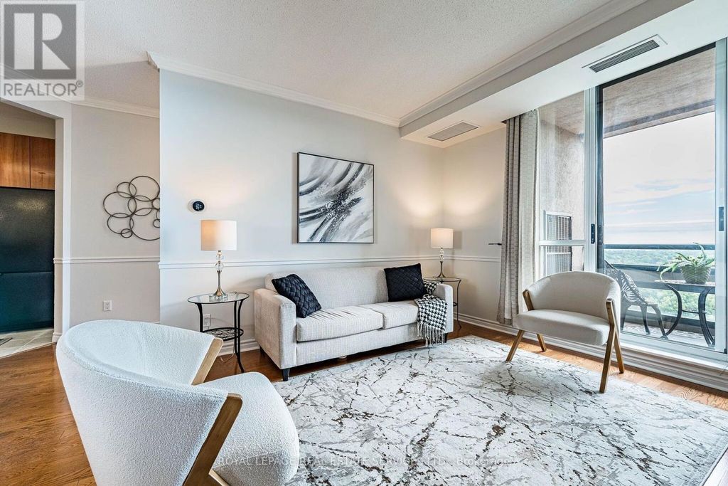 Ph7 - 1 Belvedere Court, Brampton (downtown Brampton)