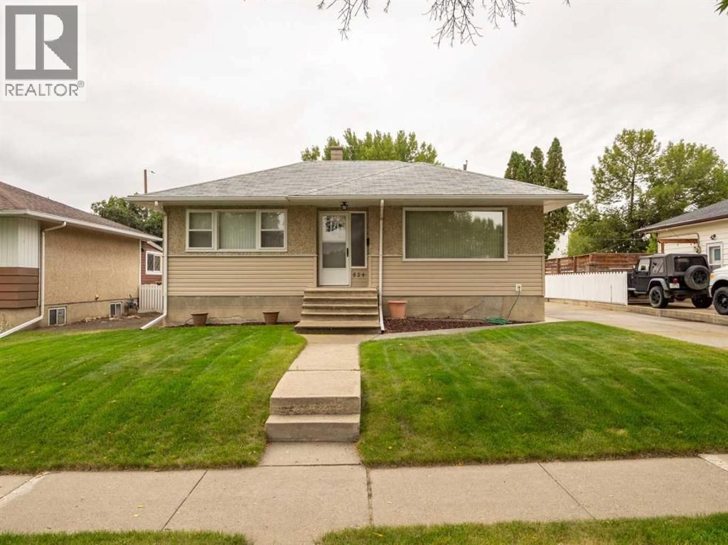 824 Stafford Drive N, Lethbridge