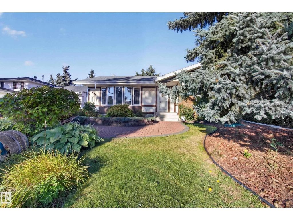 3918 103b St Nw, Edmonton