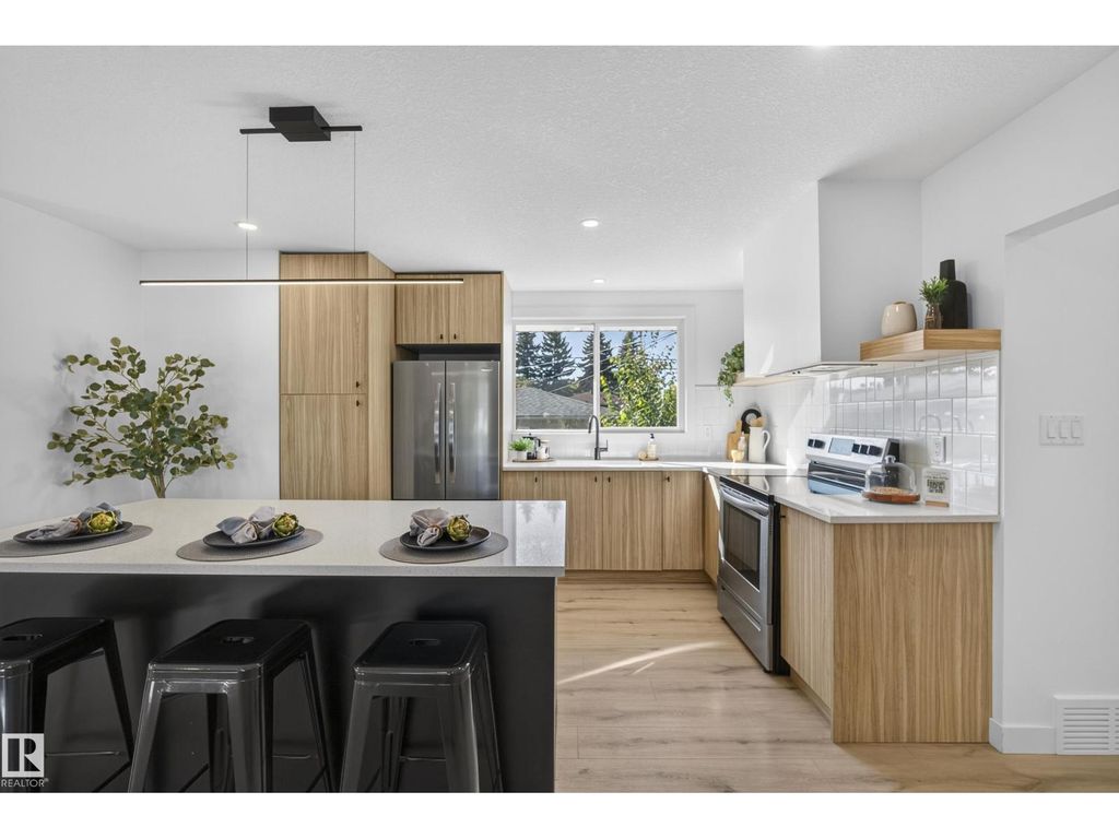11411 Malmo Rd Nw, Edmonton
