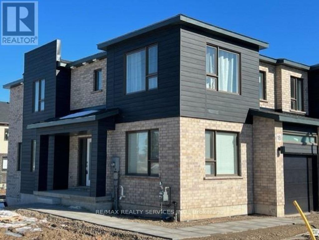 18 Roper Place, Kitchener