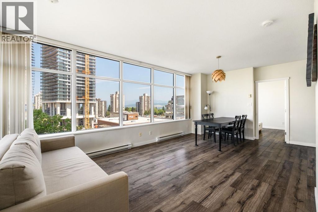 702 4880 Bennett Street, Burnaby